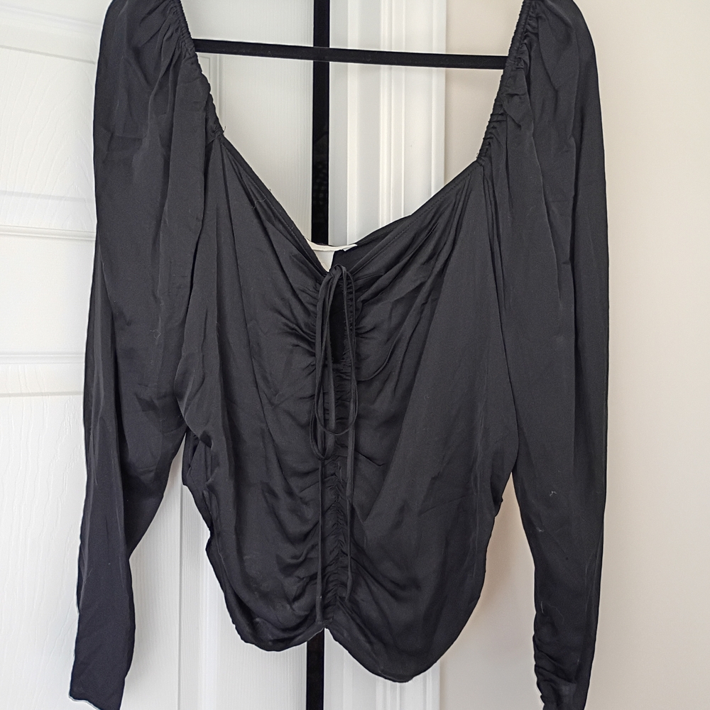 Elegant Black Women's Top H&M Size XL